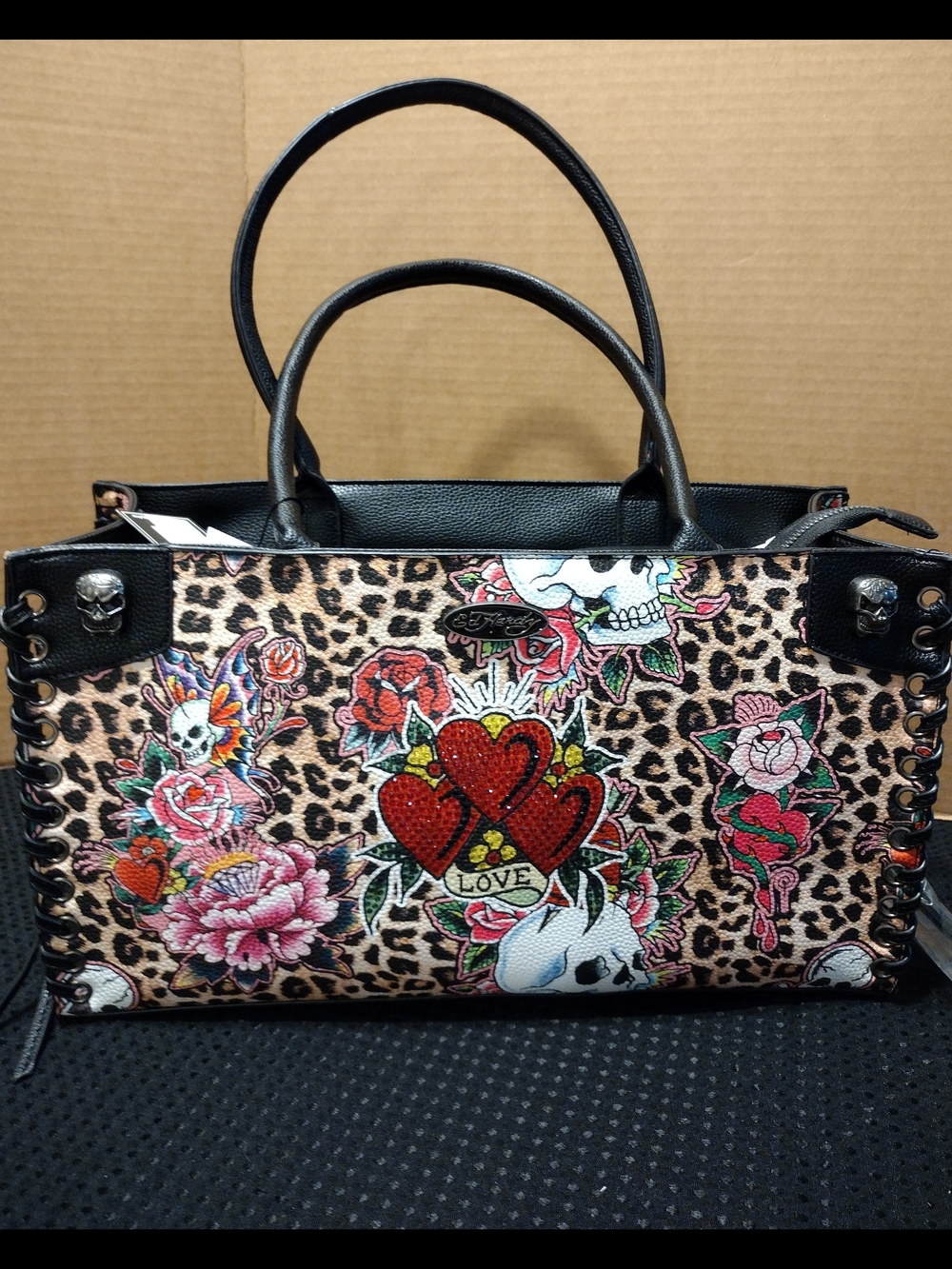 Ed Hardy Lg tote\satchel L-16" W-6" H-9" with matching wallet